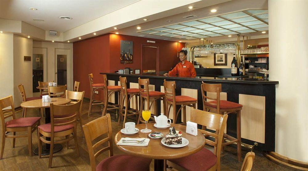 Austral Express Hotel Комодоро Ривадавия Екстериор снимка