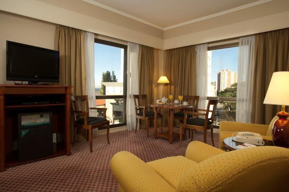 Austral Express Hotel Комодоро Ривадавия Екстериор снимка