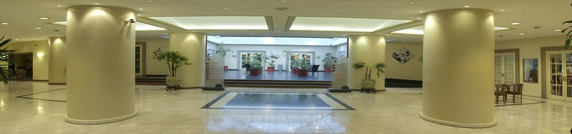 Austral Express Hotel Комодоро Ривадавия Екстериор снимка